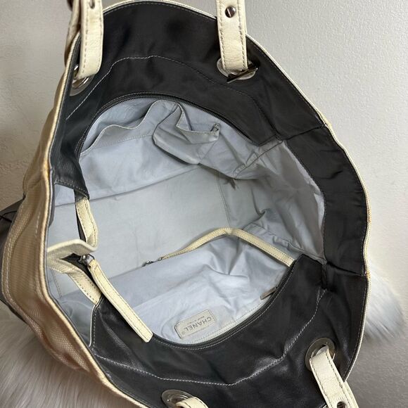 💯Authentic Chanel Tote Bag- Large Size 🍀 - Picture 5 of 16